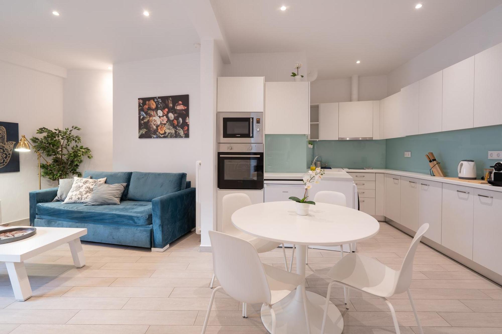 Stunning Cozy Apartment In Athene Buitenkant foto