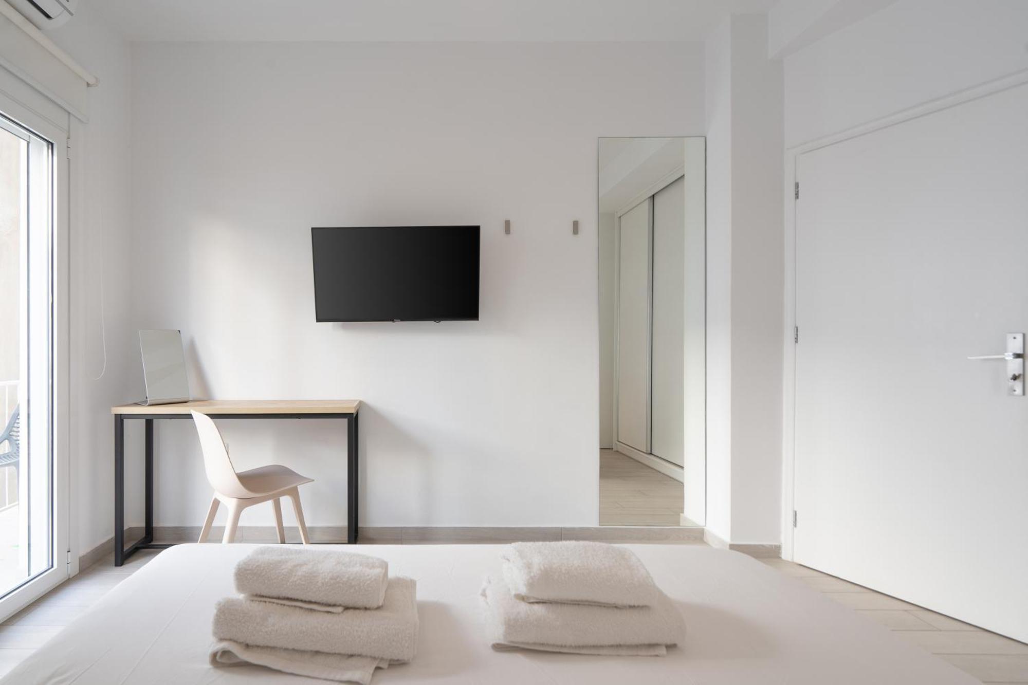 Stunning Cozy Apartment In Athene Buitenkant foto